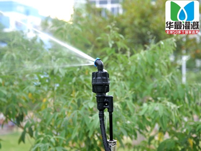 摇臂式喷灌设备